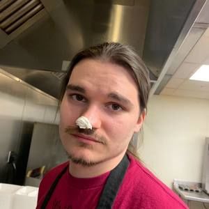 Meet your Posher, Nicholas